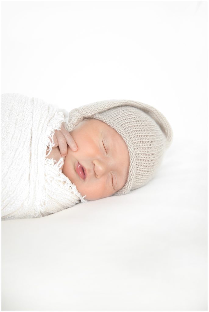 charlotte-in-home-newborn-session baby boy